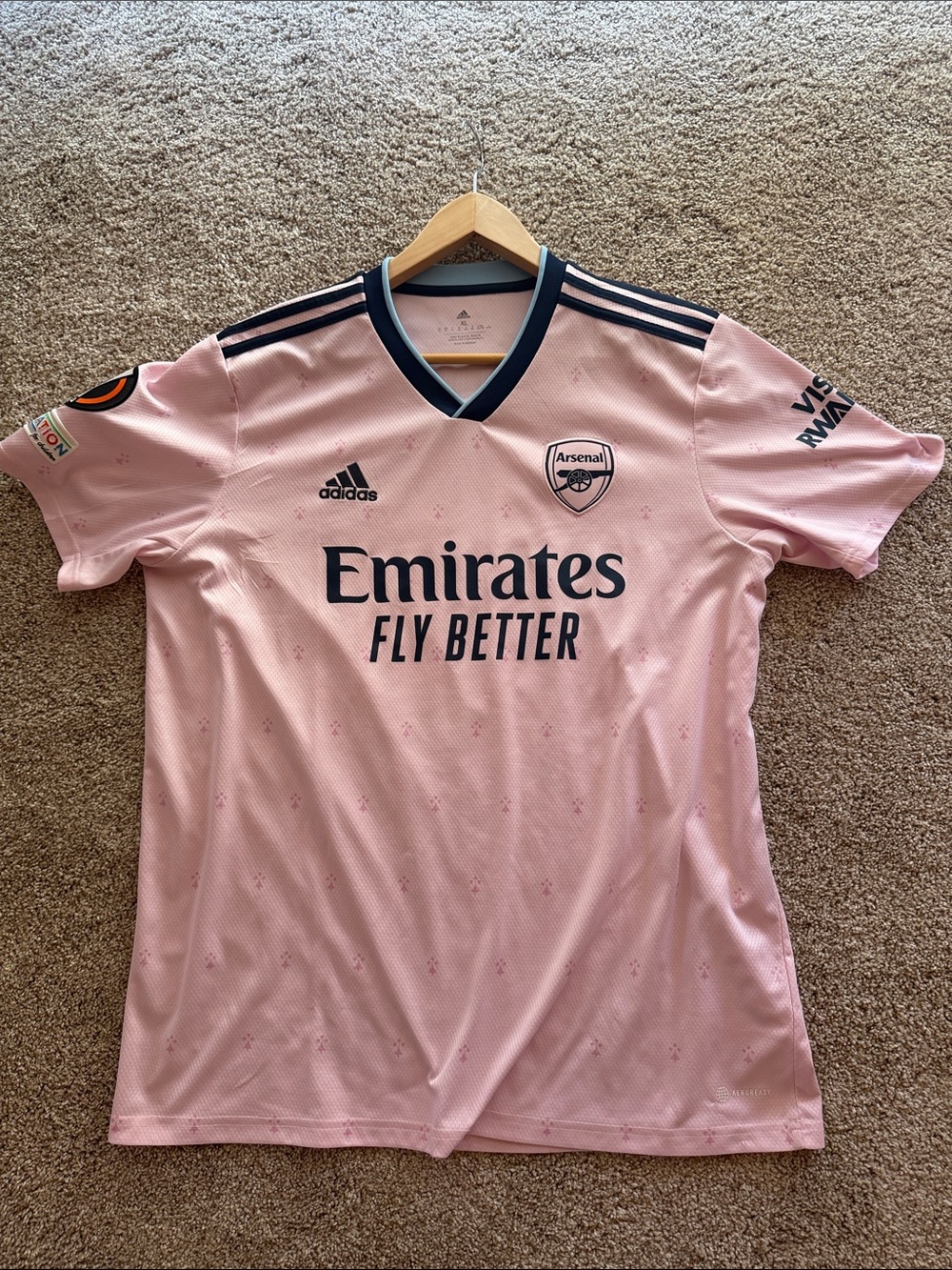 ARSENAL AUTHENTIC JERSEY- adidas
(supporter version, no 11) - Picture 15 of 16